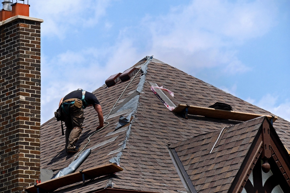Is It Hard To Repair Your Own Roof?