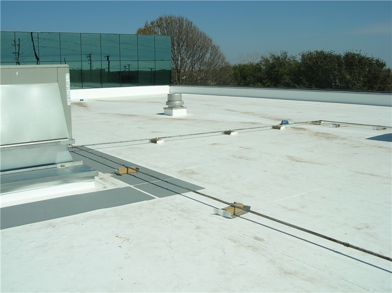 Is It OK To Walk On A TPO Roof?